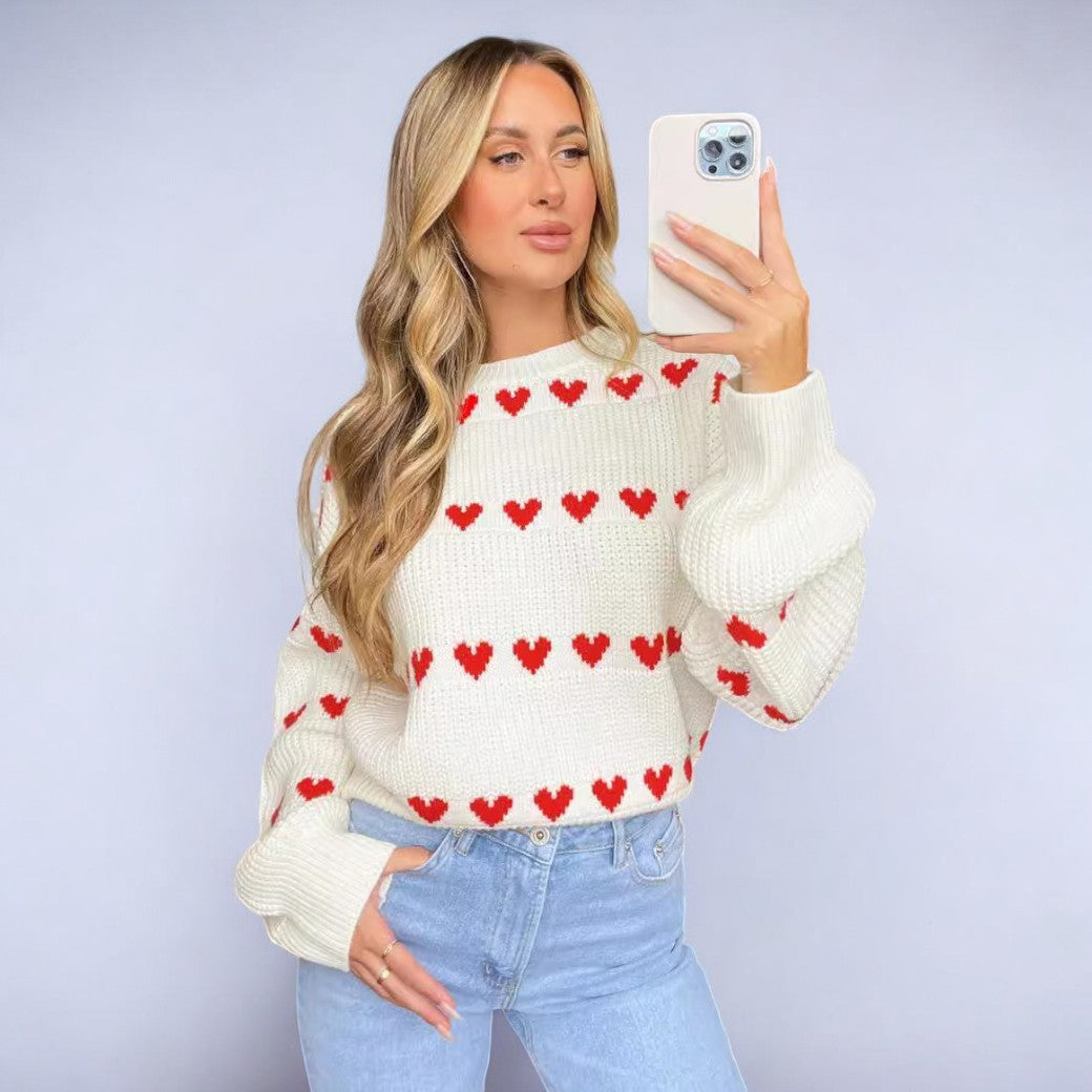 Lia | Sweet Sweater with Heart Pattern