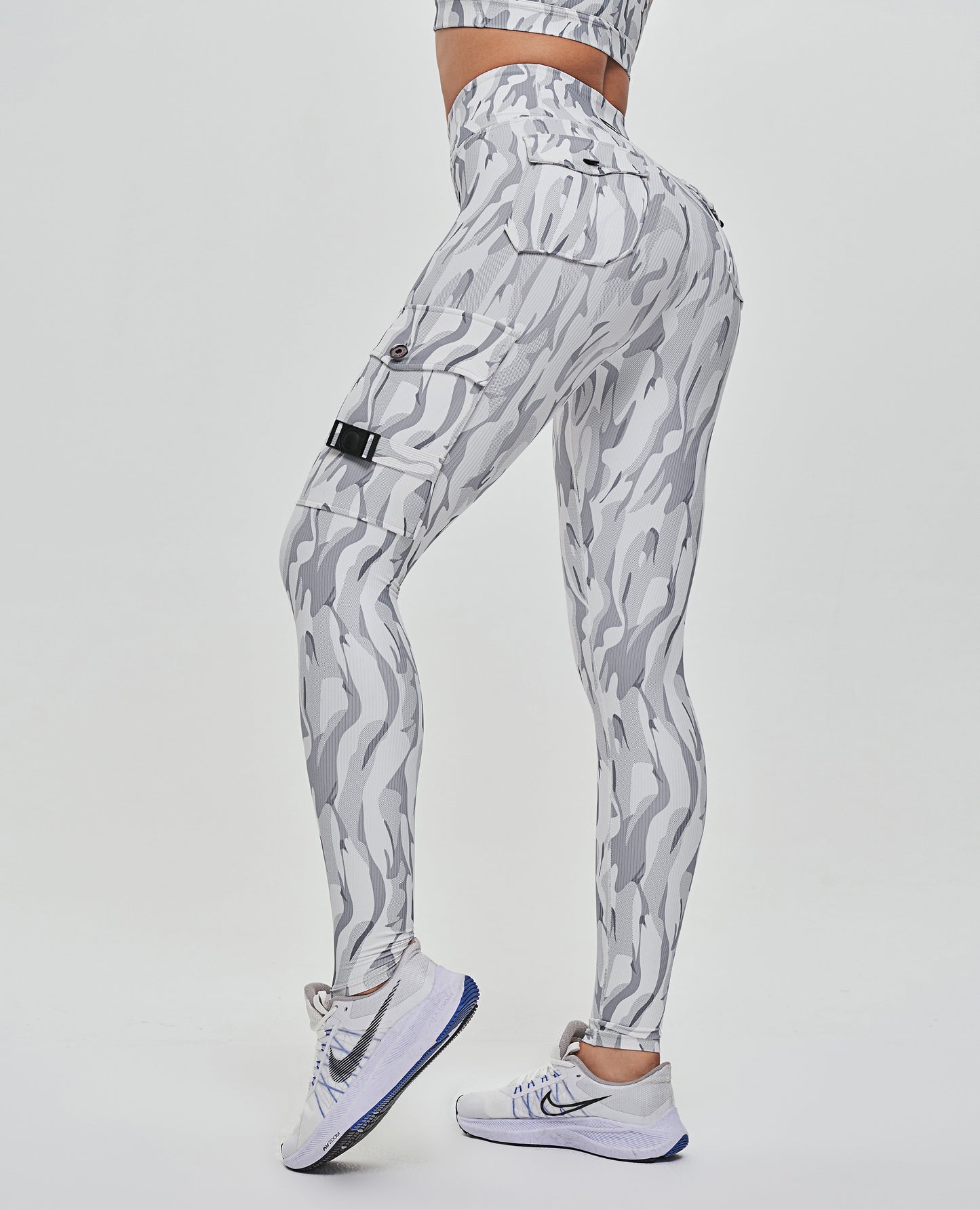 Cargo Fitness Leggings - White Camouflage Pattern