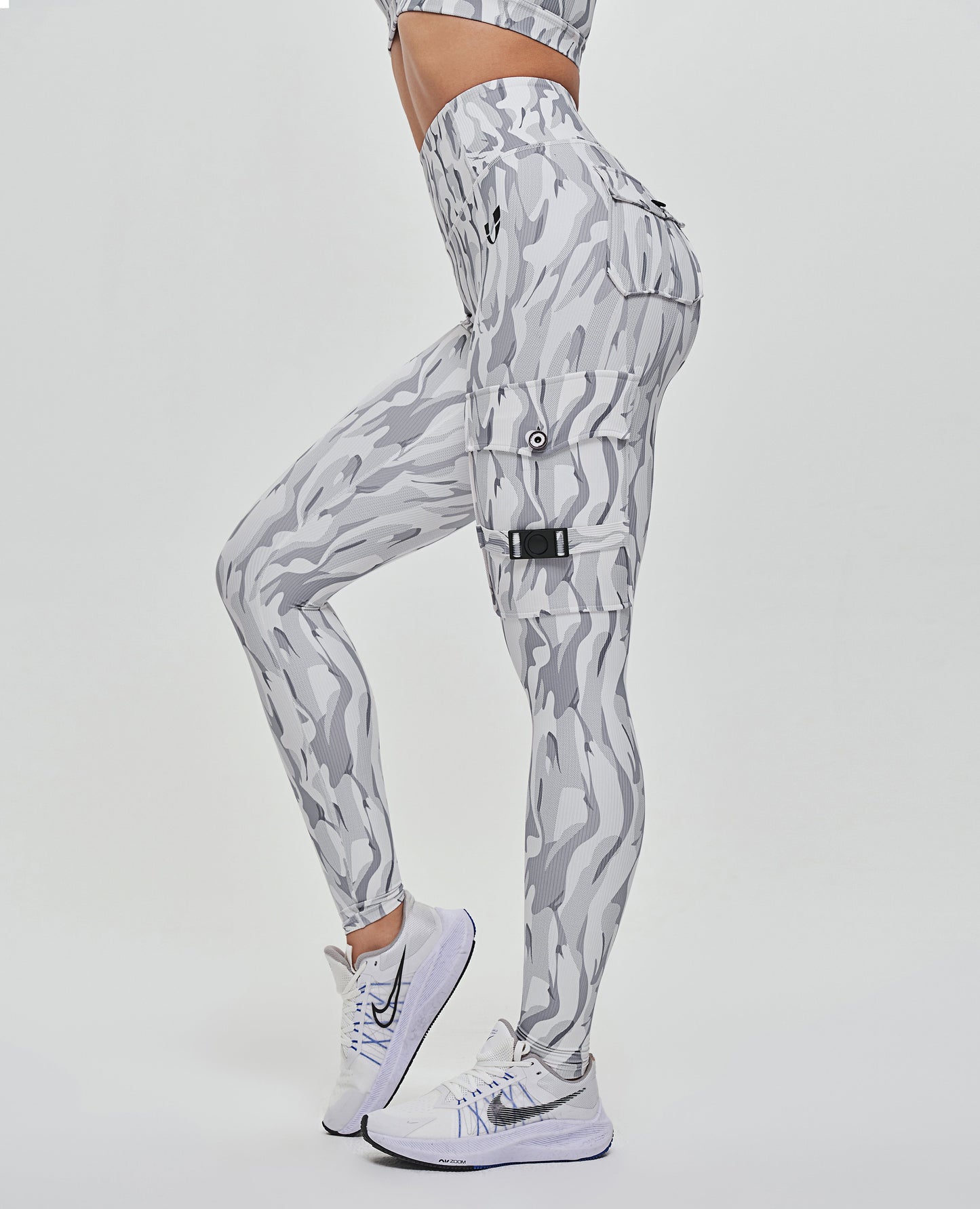 Cargo Fitness Leggings - White Camouflage Pattern